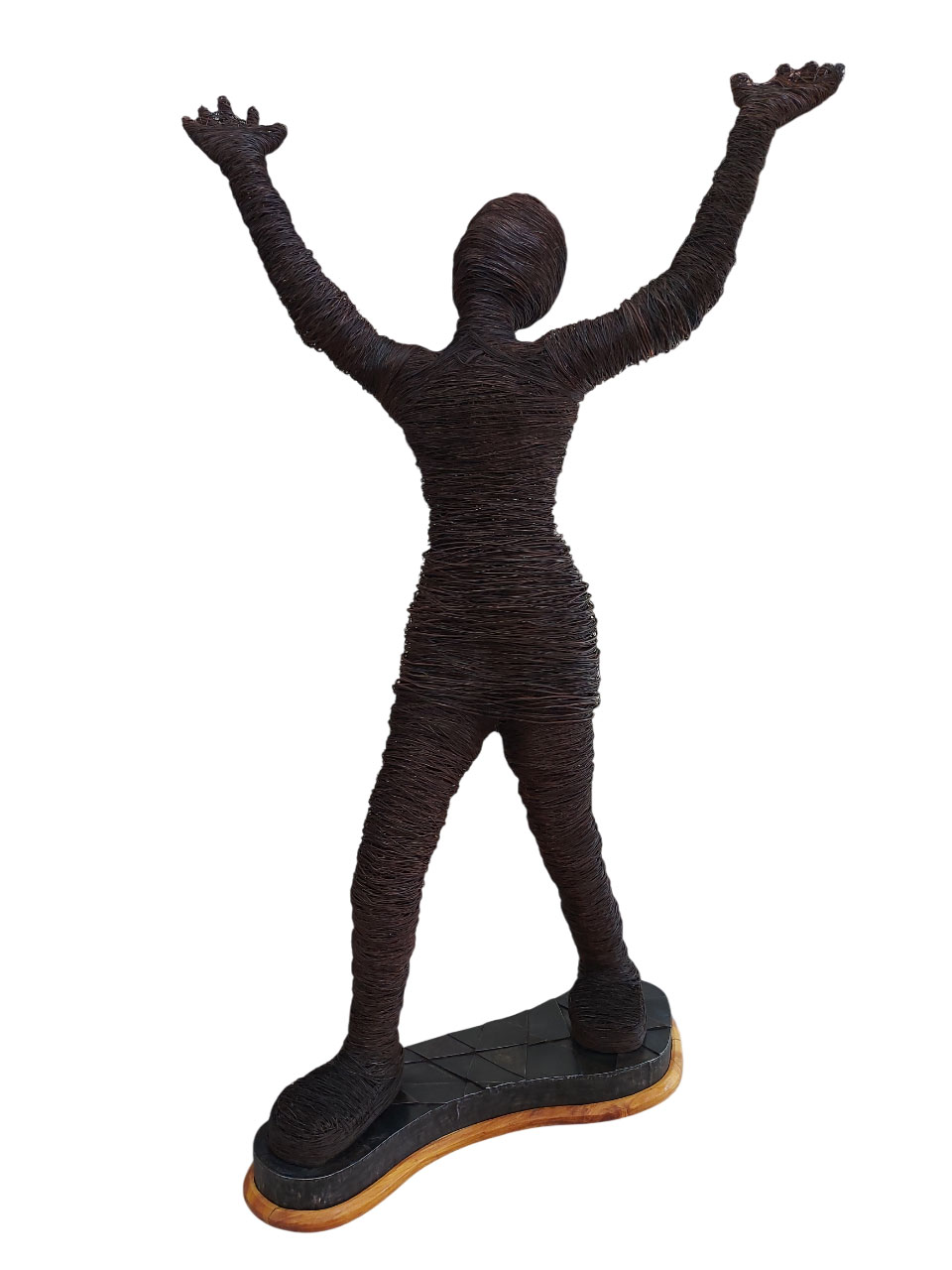 Sculpture-ADORATION-2---2022---Artiste-Yapi-Roger Sculpture-ADORATION-2---2022---Artiste-Yapi-Roger